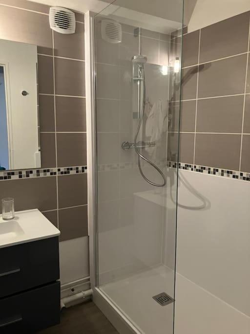 Appt Agreable Avec Balcon Au Sud-ouest De Apartment Caen